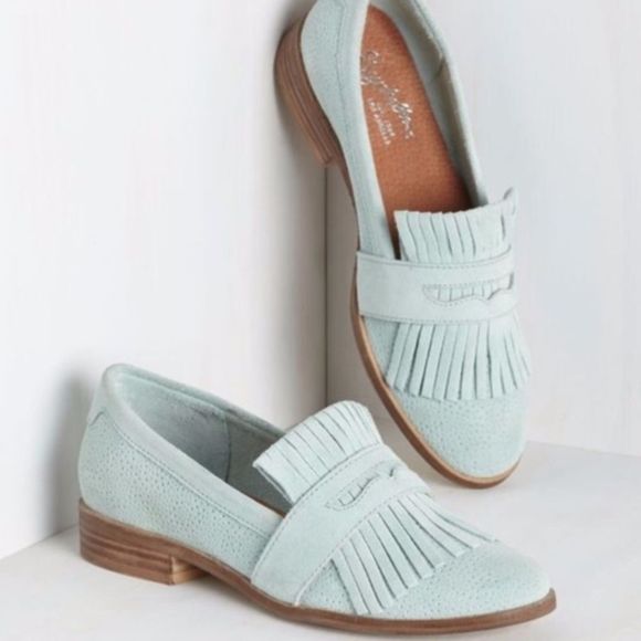 Seychelles Shoes - Seychelles Suede Mint Kiltie Loafer NWT